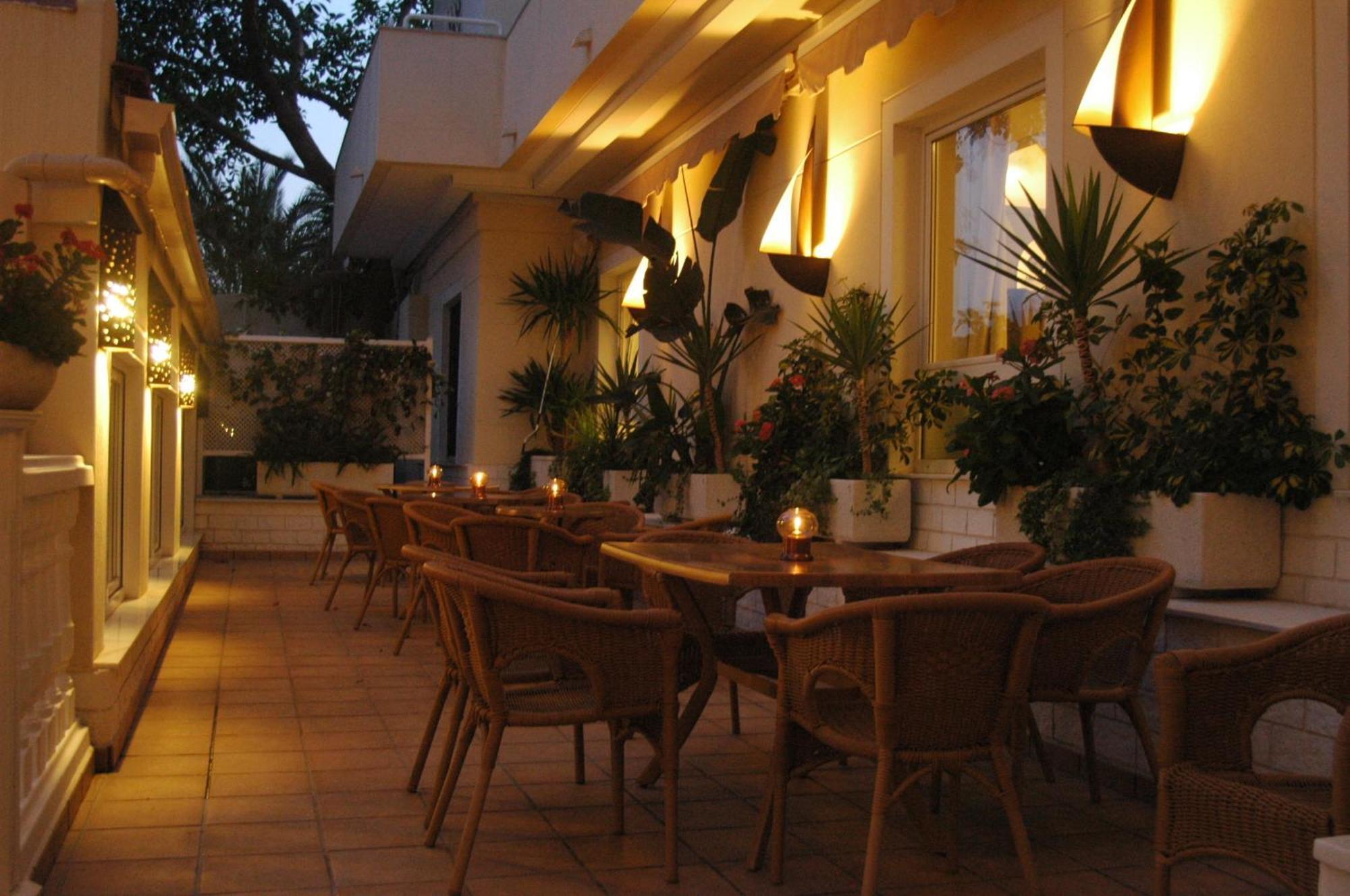 Hotel Masa International Τορεβιέχα Εξωτερικό φωτογραφία