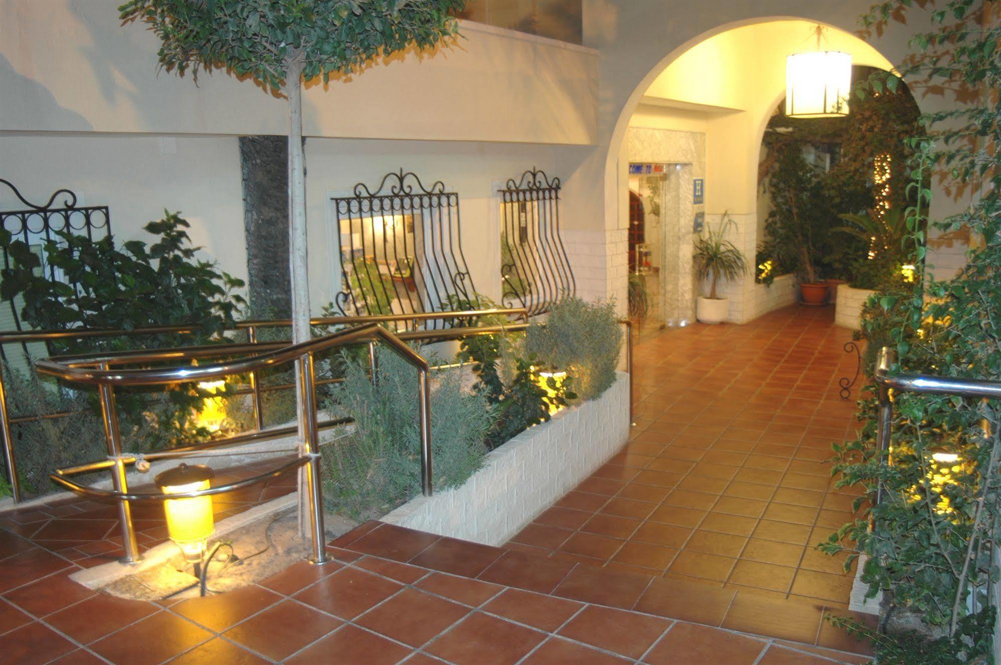 Hotel Masa International Τορεβιέχα Εσωτερικό φωτογραφία